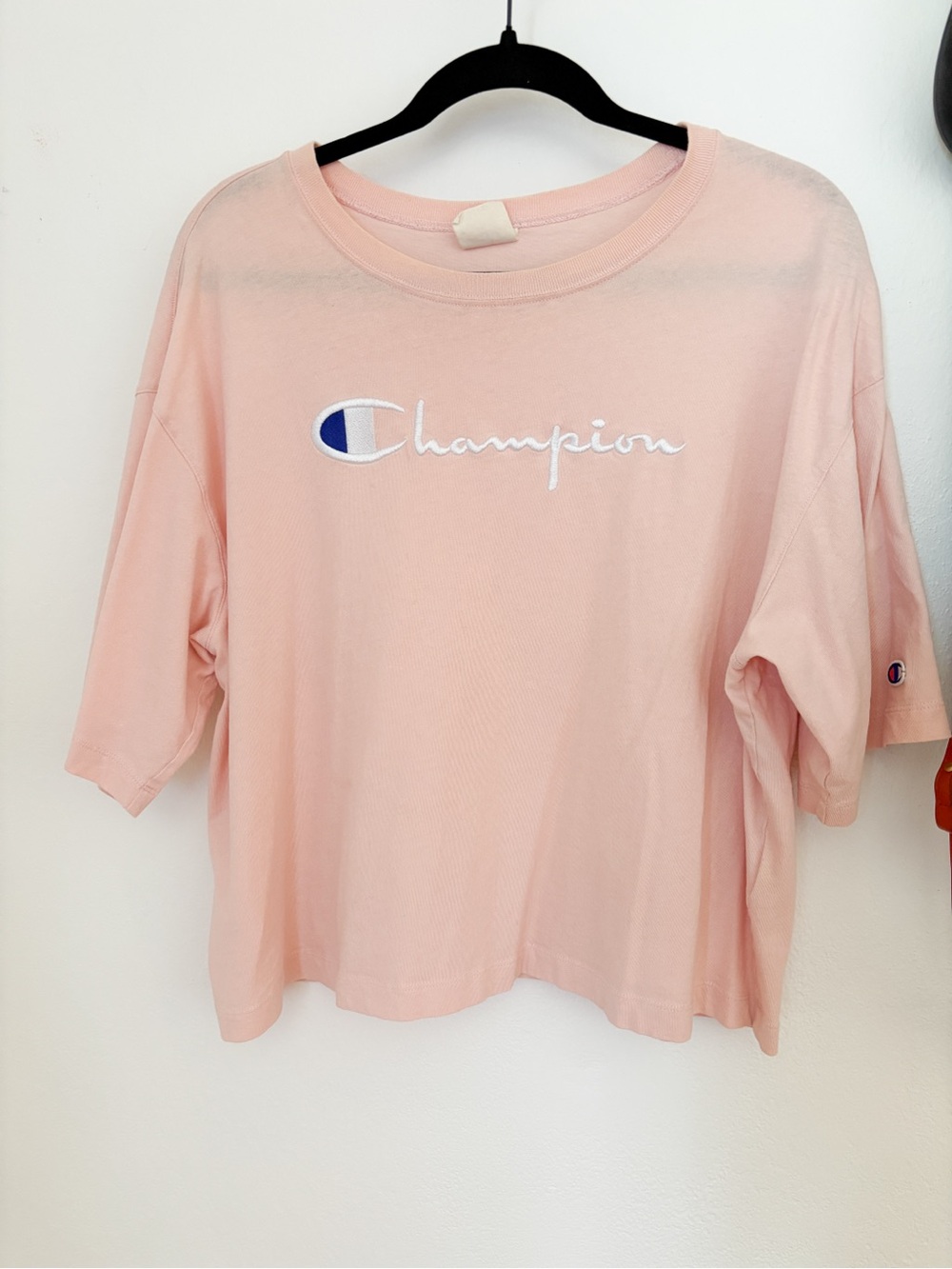 Champion Cropped Crewneck Tee Embroidered Logo Size XL